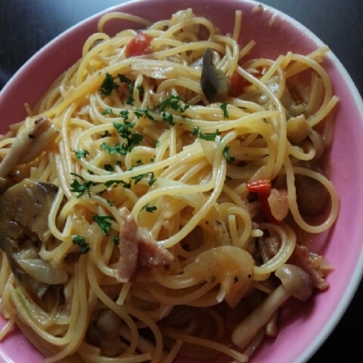アヒージョの残りで ガーリックチーズパスタ レシピ 作り方 By たくみ905 楽天レシピ アヒージョの残りで ガーリックチーズパスタ レシピ 作り方 By たくみ905 楽天レシピ